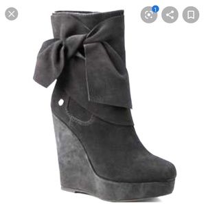 Calvin Klein Harper boots grey suede
